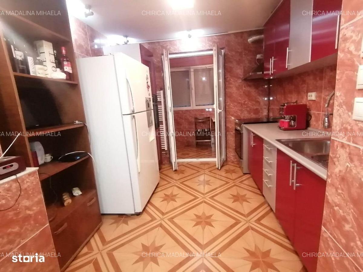 3 camere, decomandat, contract Anaf, loc de parcare, boxa - 4