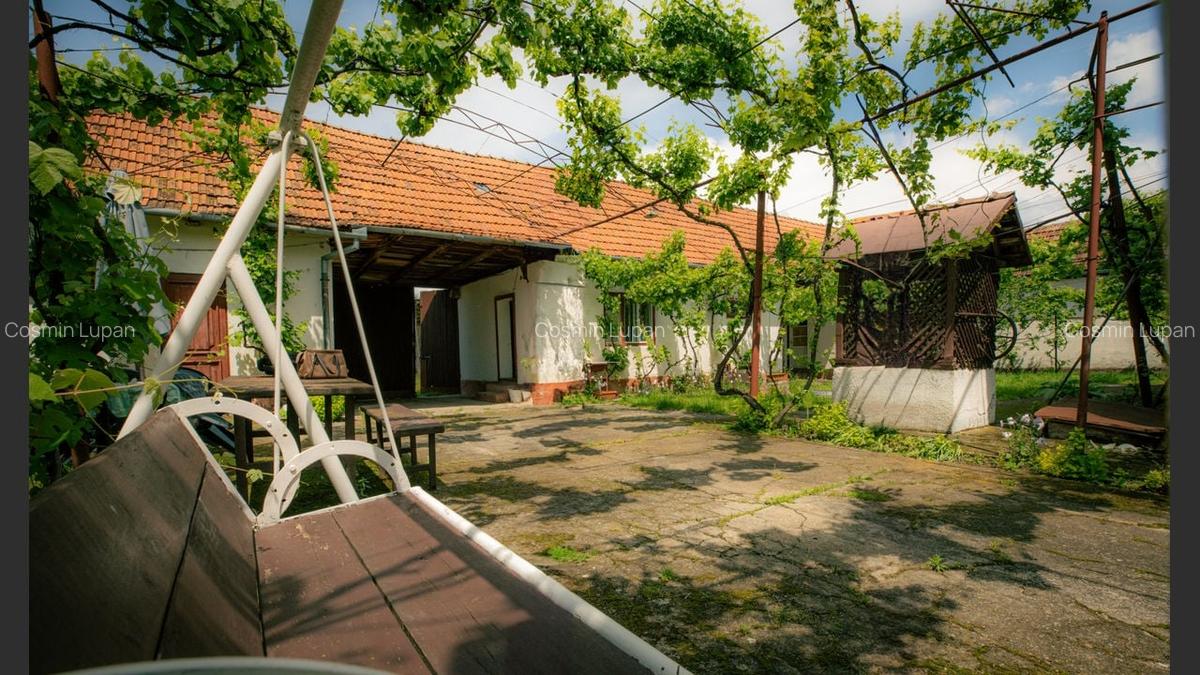 Casa de familie in zona rurala linistita - 1