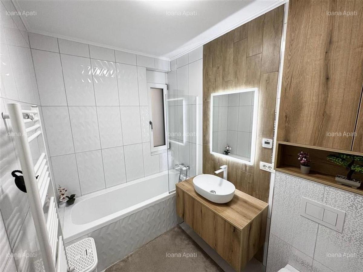 Apartament cu 3 camere decomandat în Central - 5