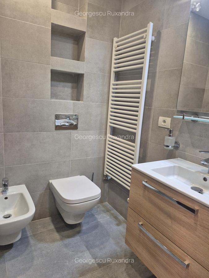 3 camere  decomandat, renovat 2025, loc parcare subteran inclus,parter inalt - 13