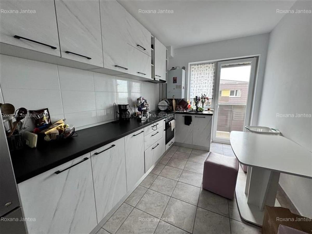 Apartament cu 2 camere decomandat, mobilat în Sânpetru - 2