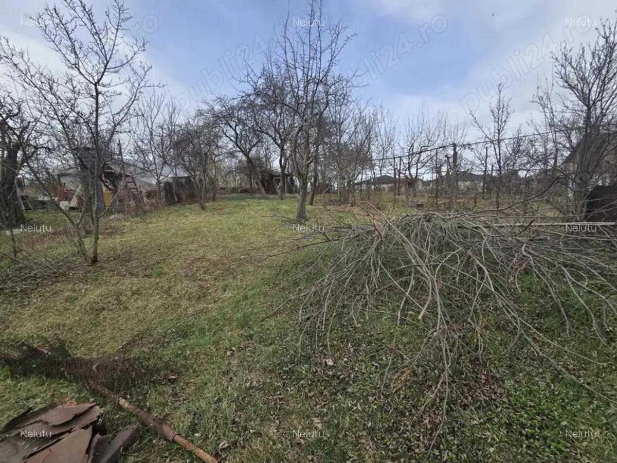 Vand casa in Reghin, intr-o zona lini?tita, cu o priveli?te superba, aproape de centru - 8