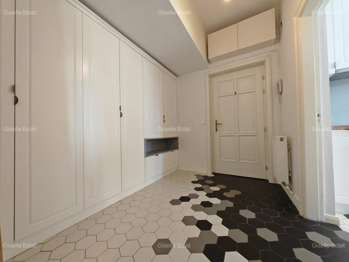 Apartament 4 camere, Piata Victoriei - str. Occidentului - 9
