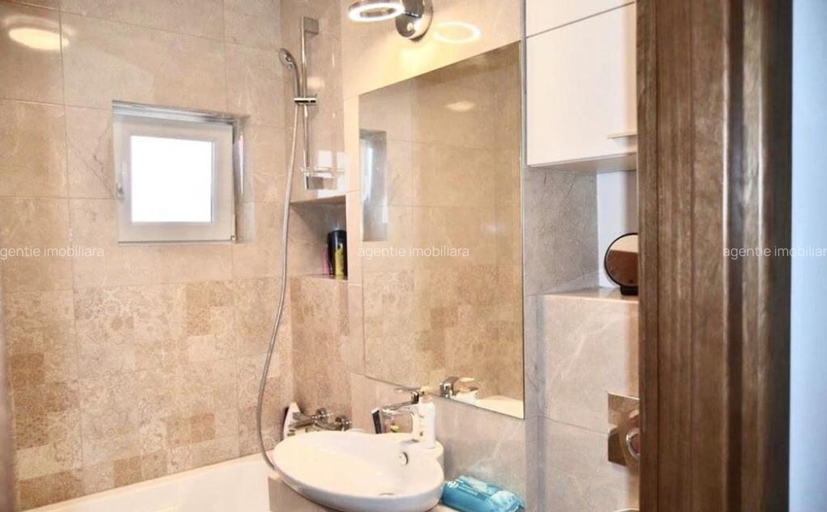 Apartament doua camere etaj 4 , zona Lipovei vis a vis de SRI - 4