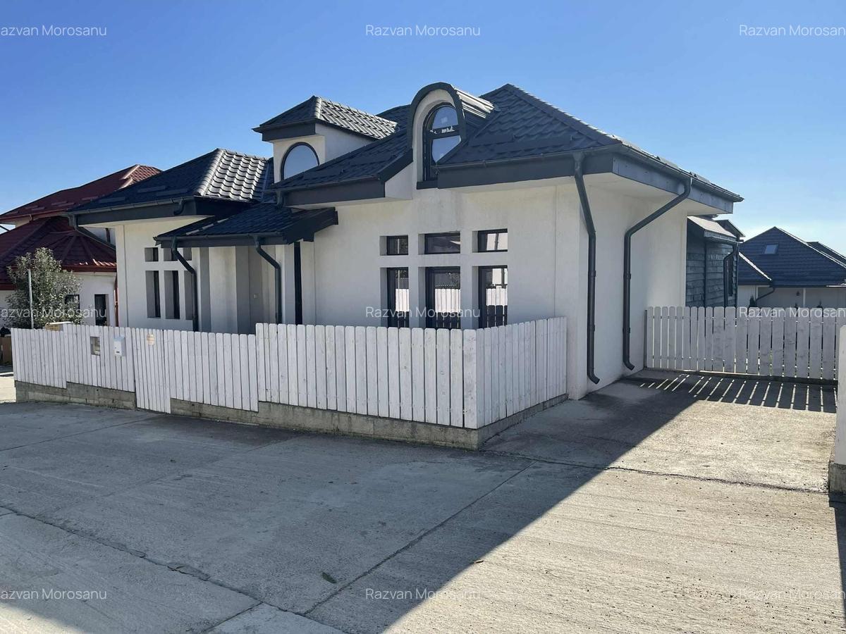 Casa individuala 3 cam Miroslava COD 160323 - 1