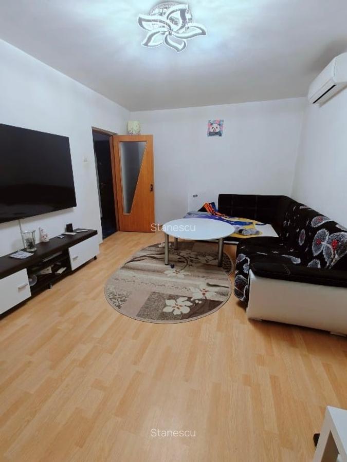 PARTICULAR vând 3 cam. lângă  Metrou 2min. Apărătorii Patriei bl.1986, parter/8 - 1