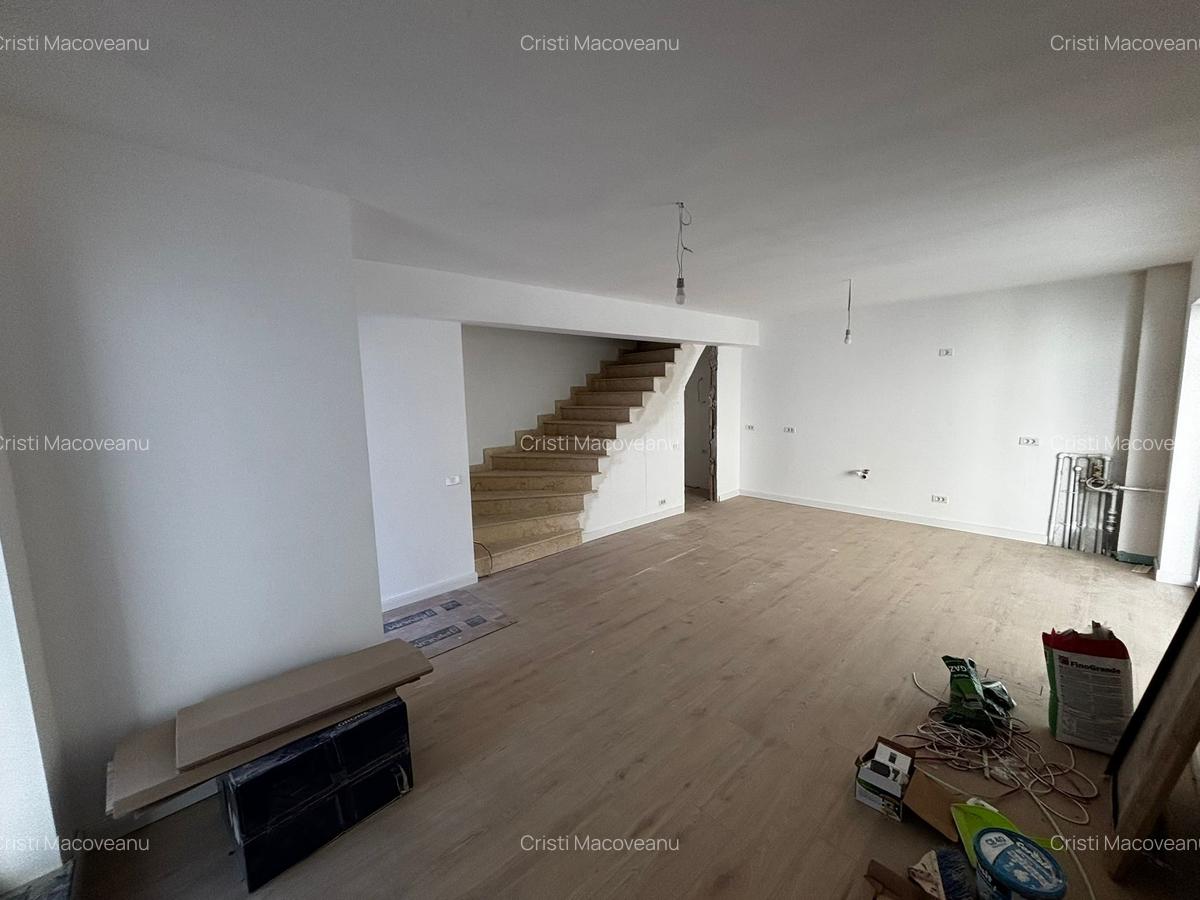 Triplex superb cu 3 apartamente individuale pe 2 nivele P+1+2E in Bucurestii Noi - 7