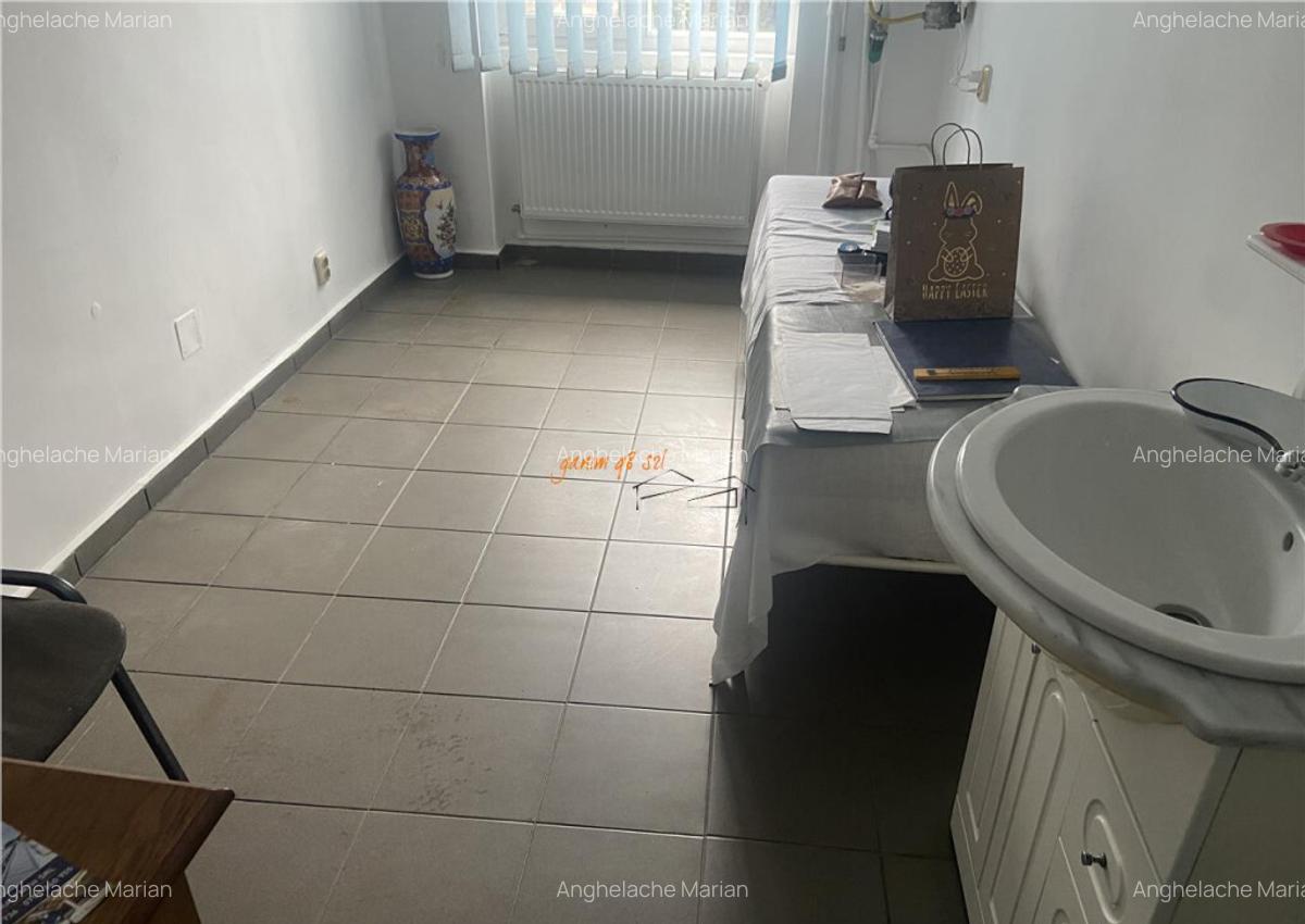 Spatiu comercial , zona Sala Polivalenta ,72 mp , parter ,st - 1