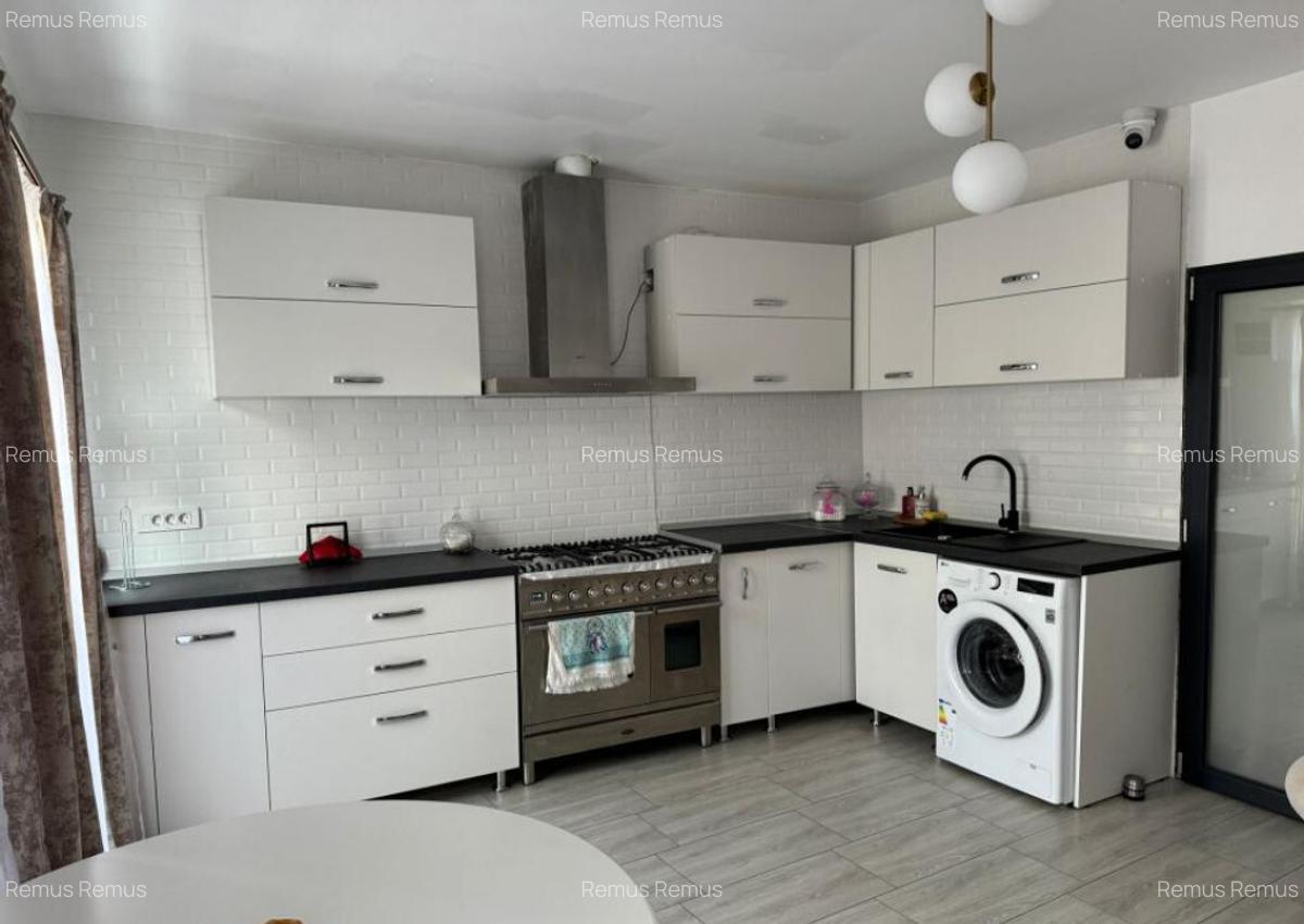 Casa, Centru Istoric, Constructie noua, Totul Nou, mobilat s - 13