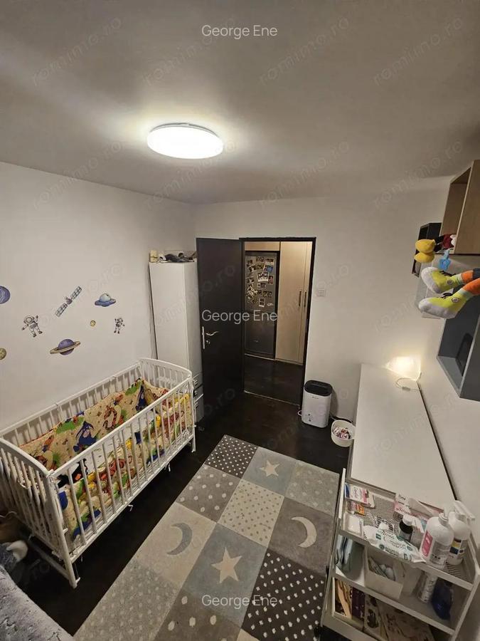 Apartament 3 camere vanzare zona 13 Septembrie stradal etaj 3 - 11
