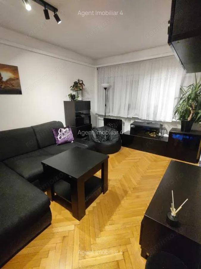 2 camere de vanzare in zona Pandurii - 3