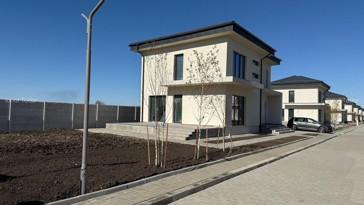 Ultima VILĂ la OFERTĂ  – preț special 210.000 € + TVA! - 27