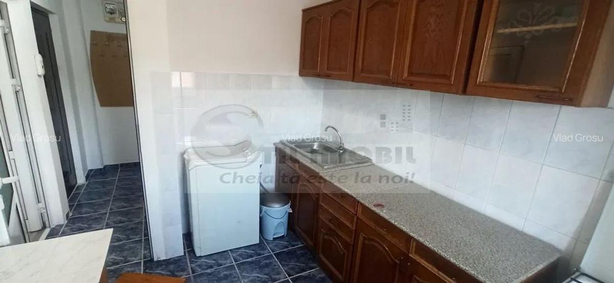 Apartament 1 camera Podu de Fier-  350 EURO - 6