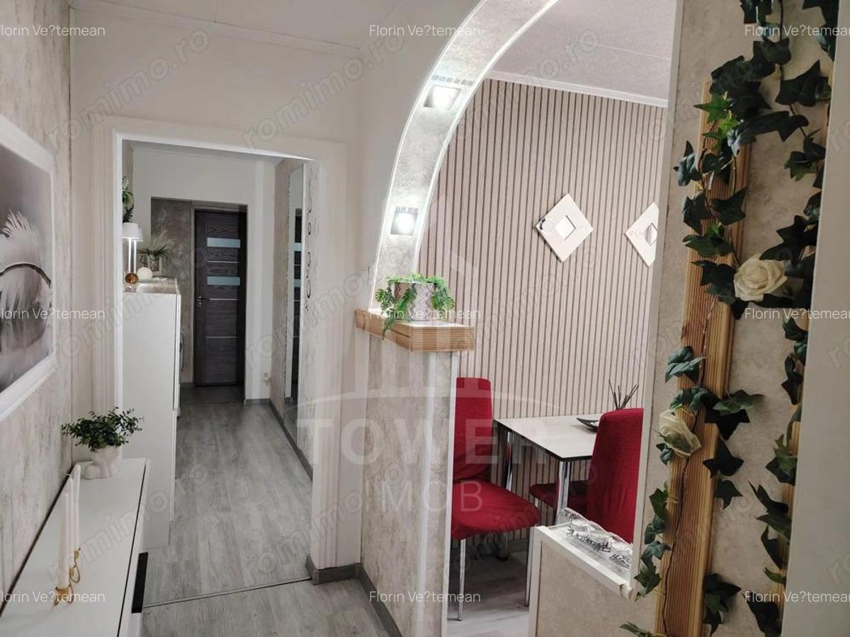 Apartament 3 camere decomandat, etaj intermediar - 4