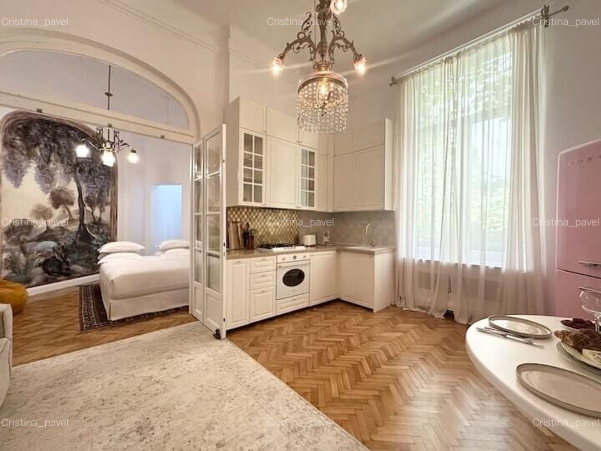 PARCUL GRADINA ICOANEI- APARTAMENT IN VILA INTERBELICA - 3