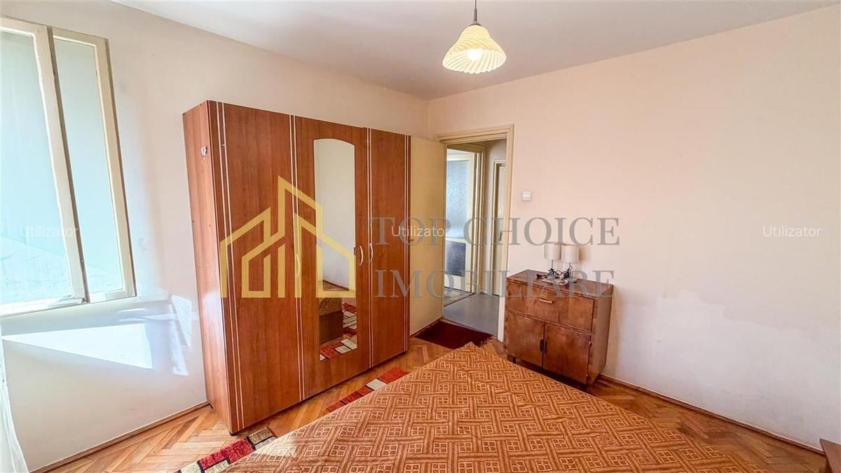 OPORTUNITATE OBOR STEFAN CEL MARE - 2 CAMERE, BLOC 1962, VEDERE STRADALA - 17