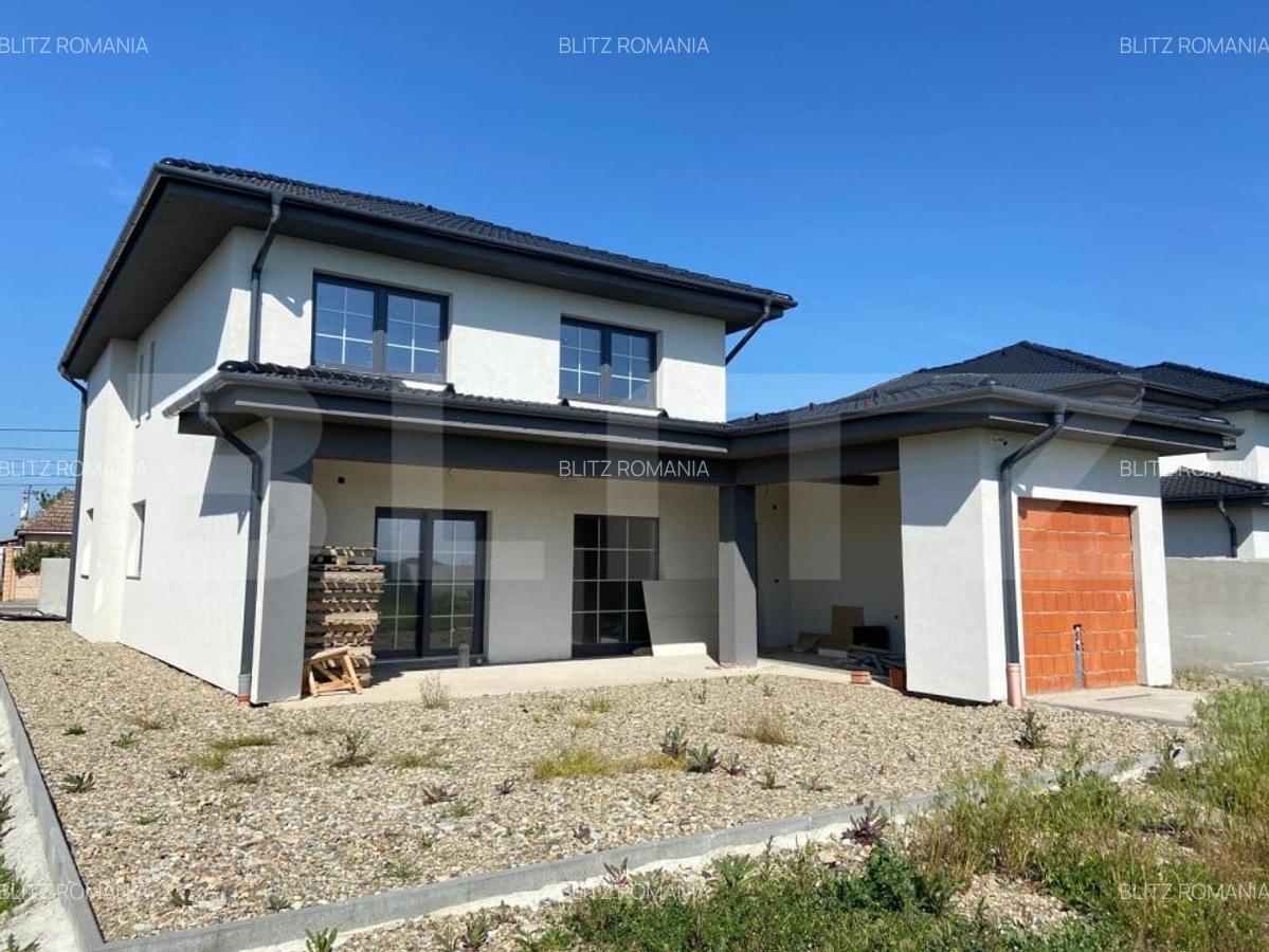 Casa de 4 camere, 300 mp, teren 850 mp, in Cihei - 2