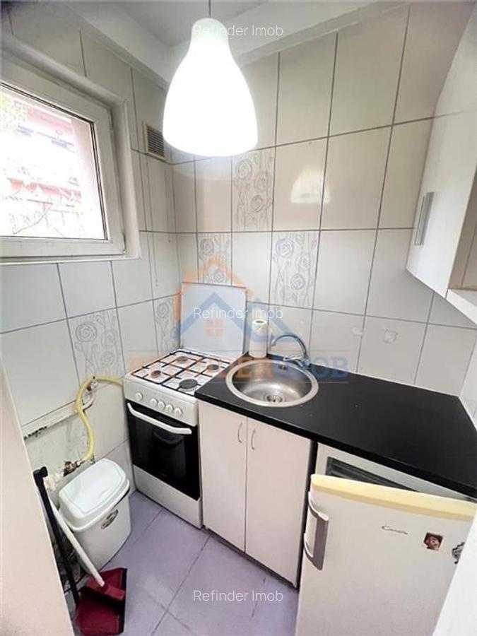 Vanzare garsoniera renovata Unirii - Piata Alba Iulia - 4