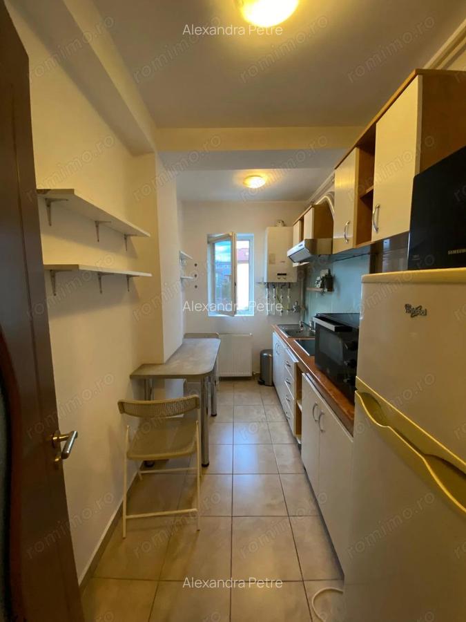 Garsoniera decomandata de inchiriat Str. Amurgului, 350 luna - 4