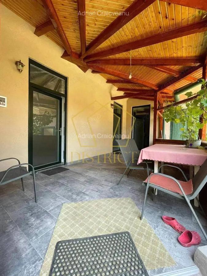 Imobil cu 3 apartamente in regim hotelier / birouri | Central - 2