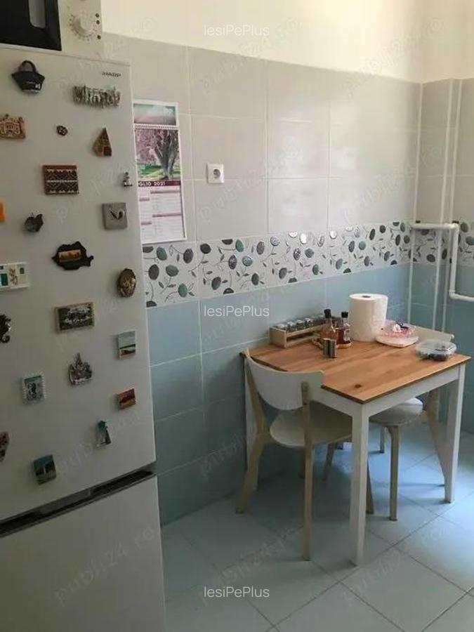 Apartament utilat si mobilat langa metroul 1 Mai pe Bd. Mihalache - Ciuperca + centrala proprie - 4