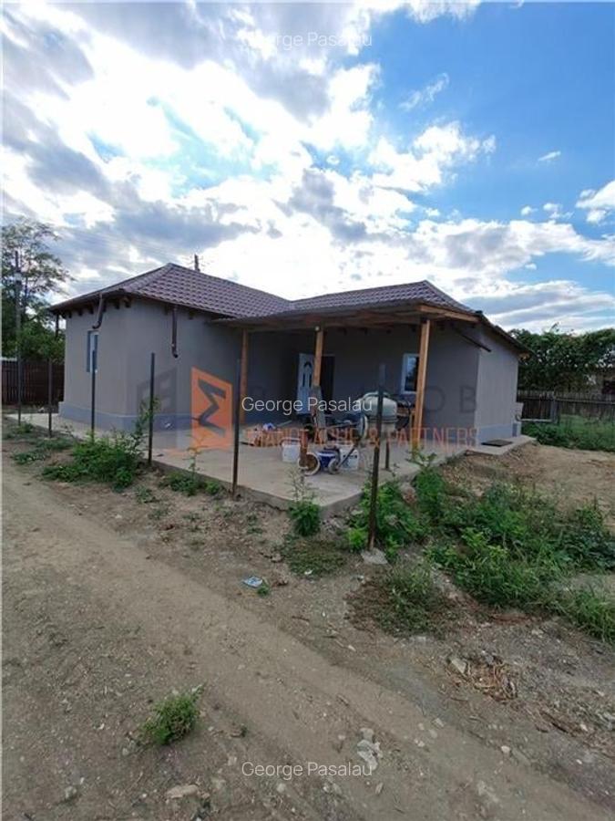 Casa tip parter + teren 527 mp in zona Tabarasti, Buzau - 10