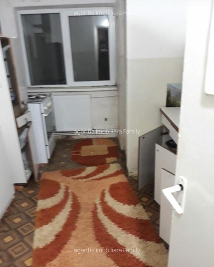 Apartament cu 2 camere decomandate zona Burdujeni - 5