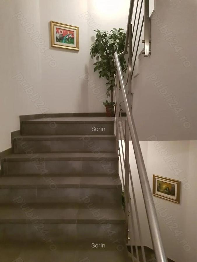 Ap de lux, central, 2 camere + terasa, 100 m2 utili - 18