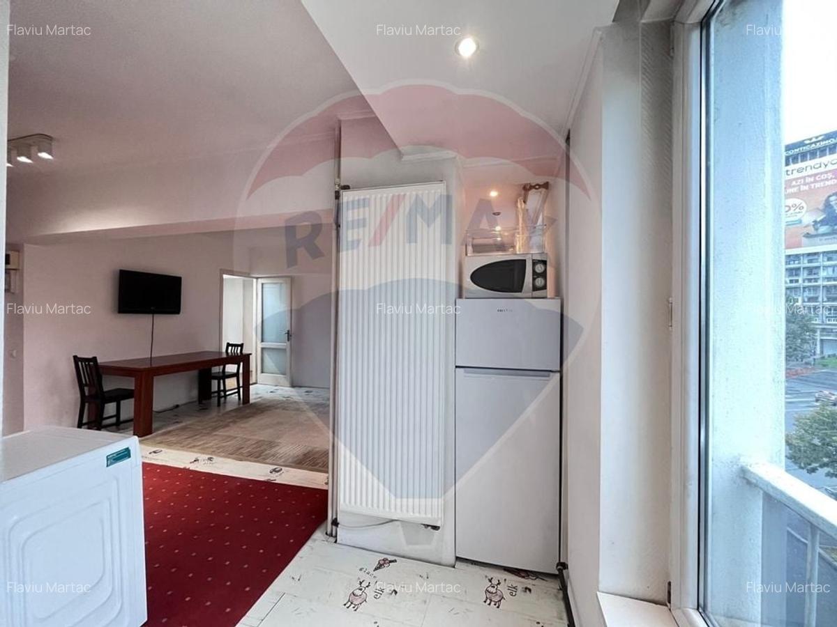Apartament cu 2 camere de vanzare in Calea Victoriei nr 1 - 9