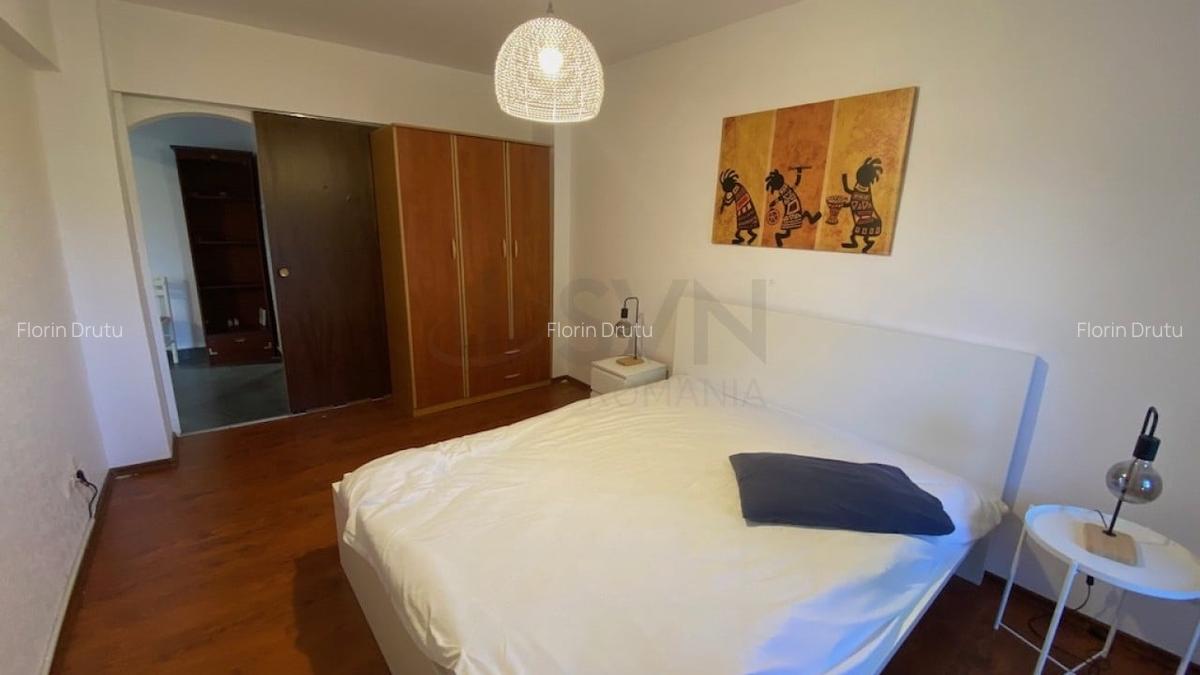 REA1024433 B-dul Unirii - 3 camere - vedere bulevard - 5