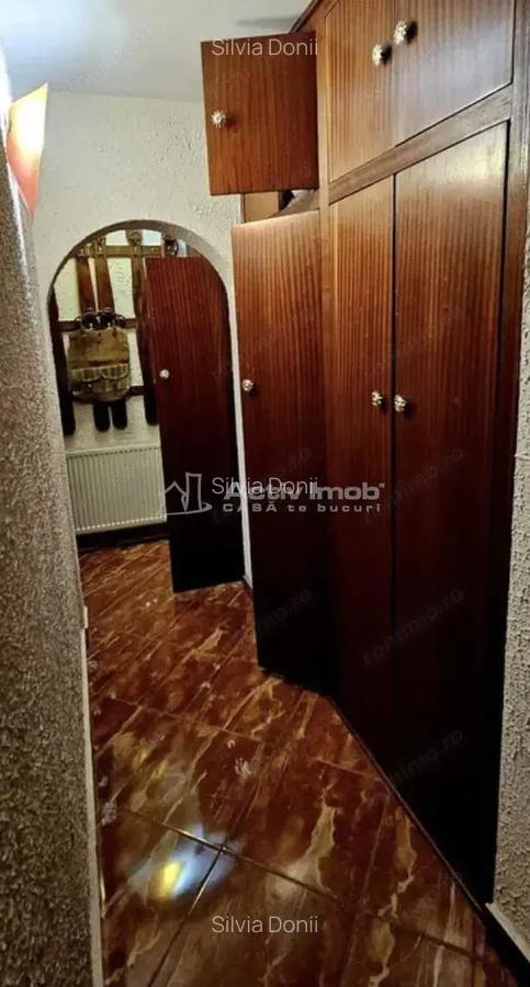 Apartament 4 camere - decomandat - vis-a-vis Parcul Regina Maria - 7