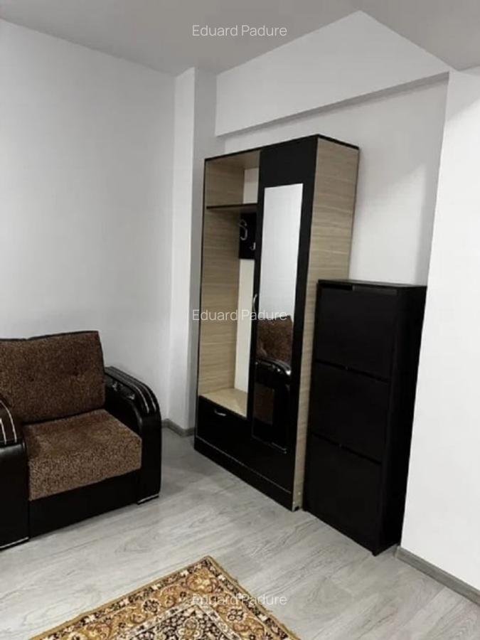 Apartament cu 2 camere decomandat în Semicentral - 2