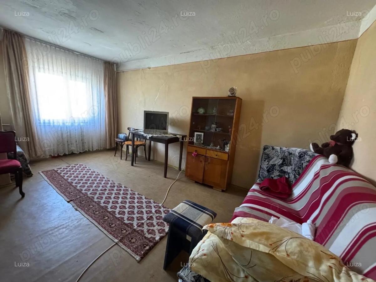 Apartament cu doua camere - 2
