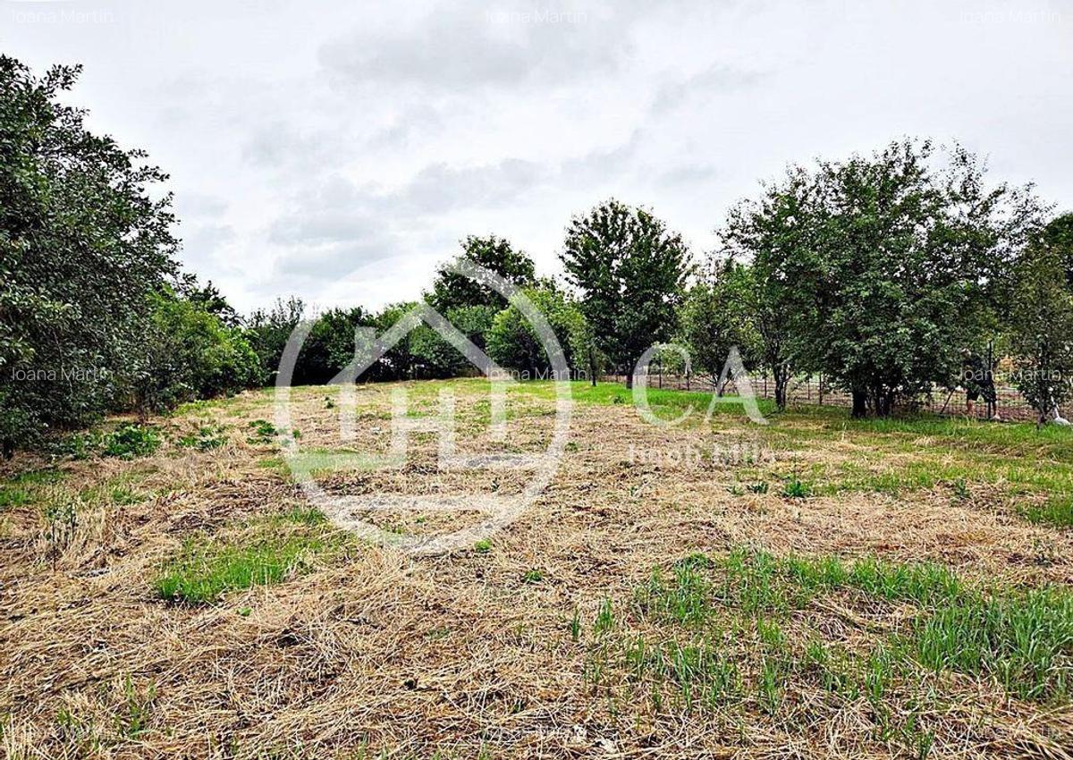 Casa de vanzare cu 4 camere si teren de 1520 in satul Bat... - 6