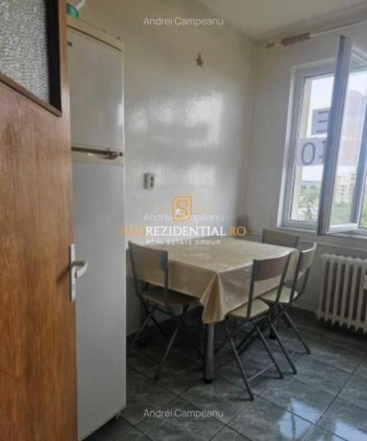 Apartament 3 Camere, Turnu Magurele, decomandat, comision 0% - 5