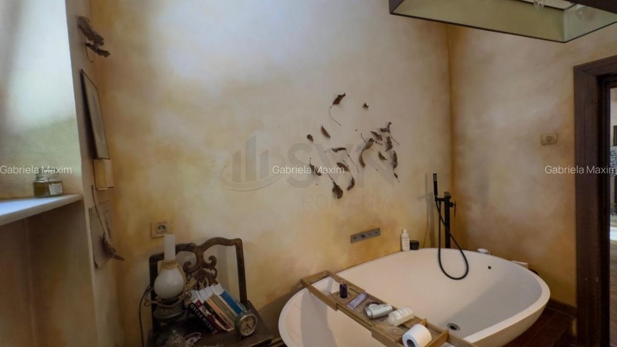 Apartament cu 5 camere semidecomandat în Moșilor - 12