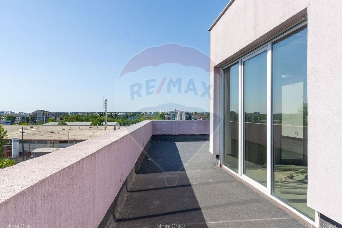 Apartament cu 5 camere semidecomandat în Dămăroaia - 3