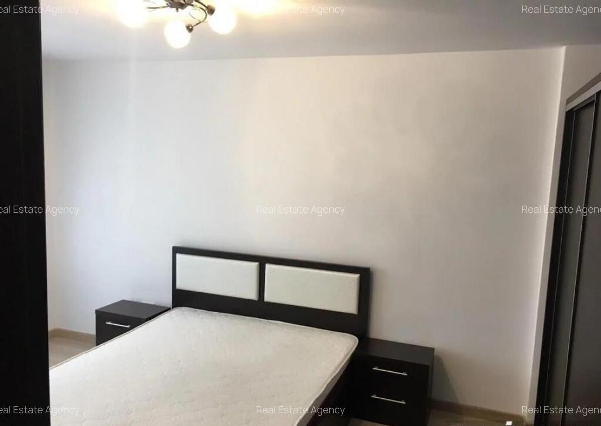 2 camere in zona Aradului - 1