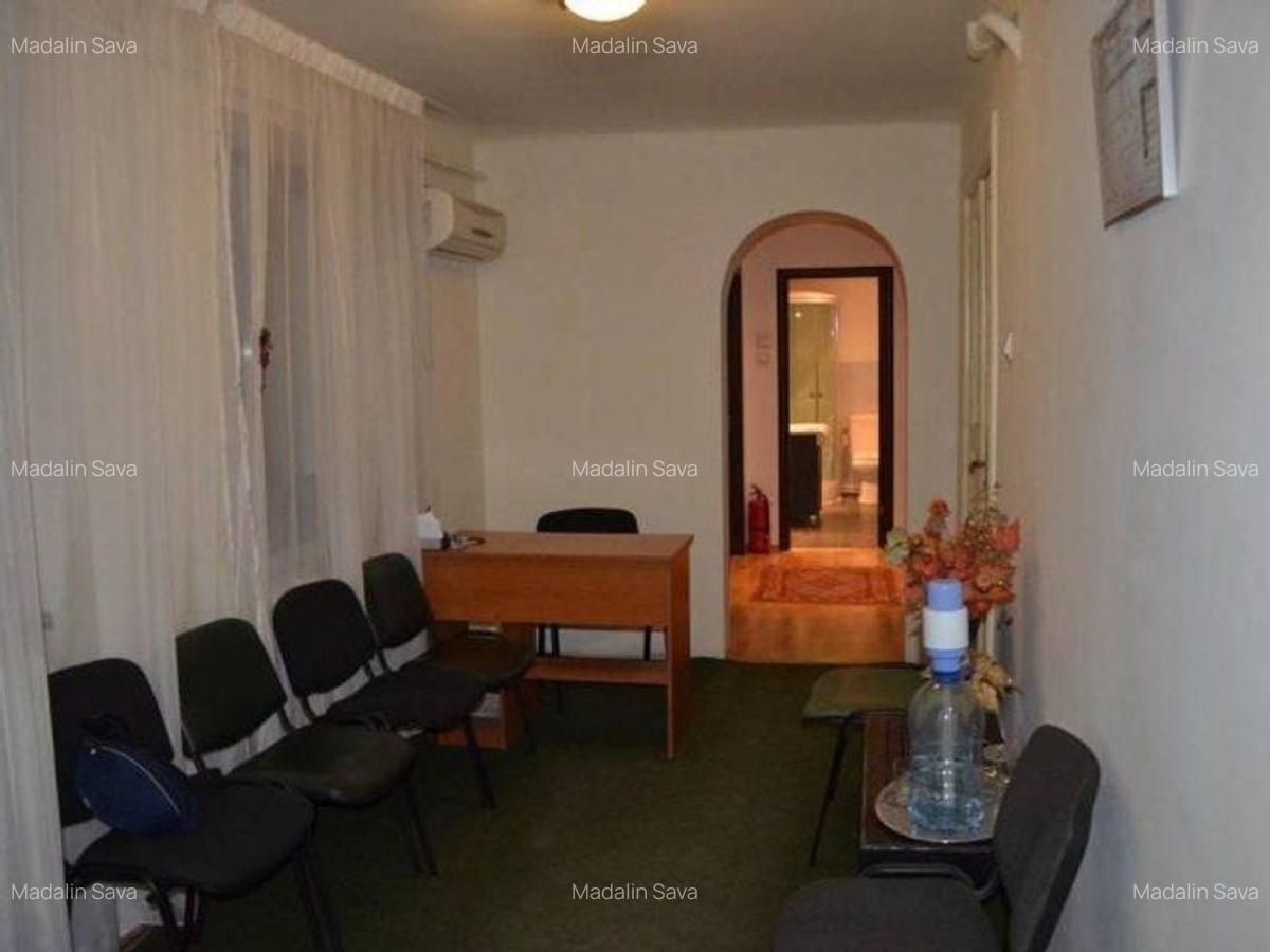 ARMENEASCA - UNIVERSITATE  - 6 camere stradal, locatie deosebita - 4