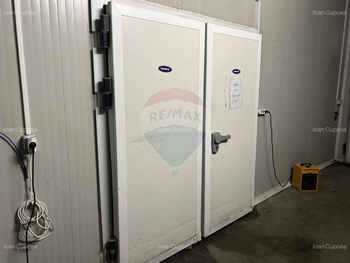 Spatiu 324mp FRIG / 300mp BIROURI de vanzare in zona VALUE CENTRE - 9