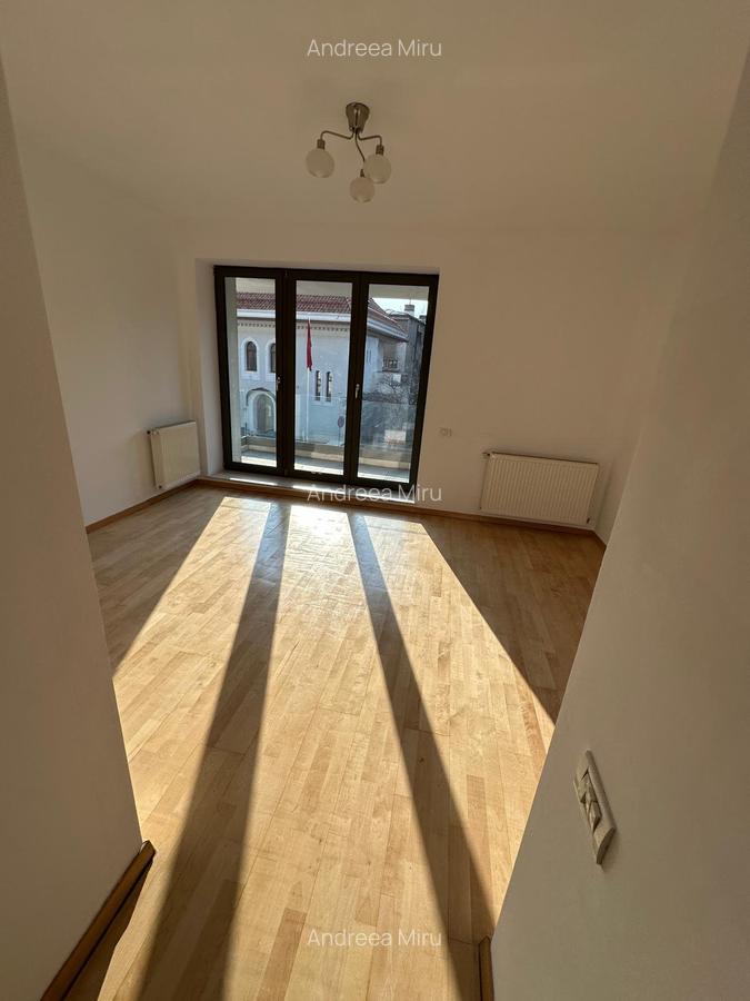 Închiriere Duplex Exclusivist – 4 camere, Dorobanți–Floreasca, zona Capitale - 14