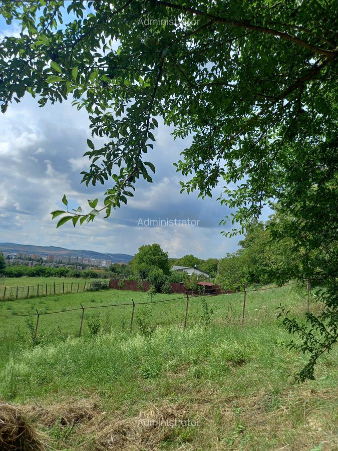 Teren intravilan pentru constructie casa - 1