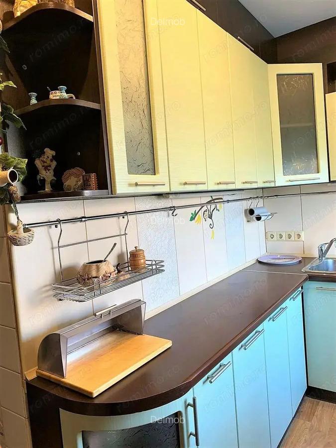 Apartament cu 2 camere in zona Stupini - 3