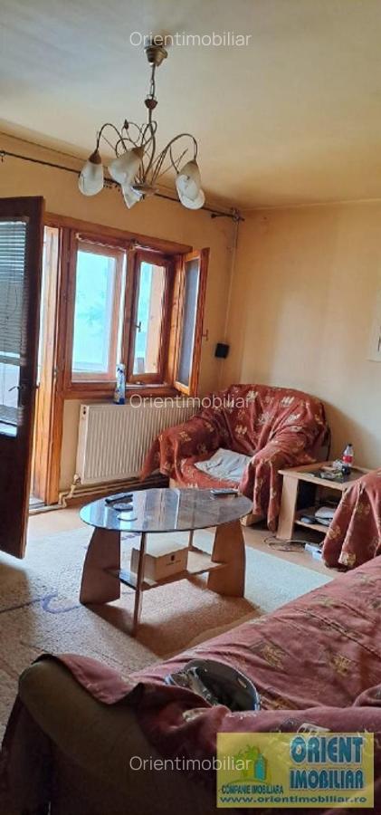 Poarta 6, decomandat, 3 camere, etaj 1, vanzari Constanta - 5