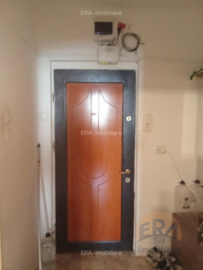 Garsonieră decomandată, mobilată în Rogerius - 5