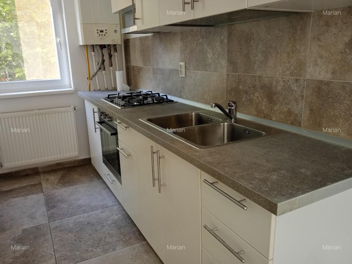Proprietar vandv3 camere bloc Avangarde City Militari Residence - 5