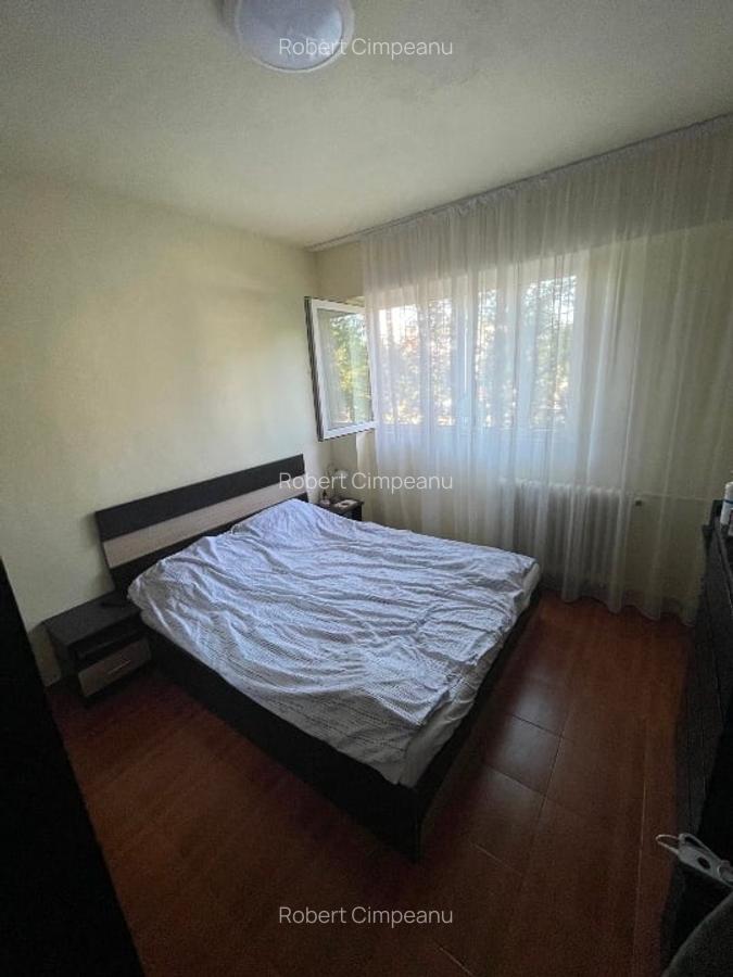 Apartament cu 3 camere decomandat în Titan - 7