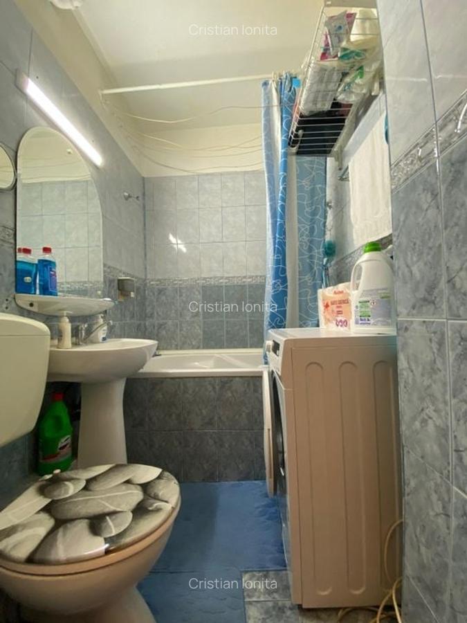 Apartament cu 3 camere semidecomandat în Drumul Taberei - 5
