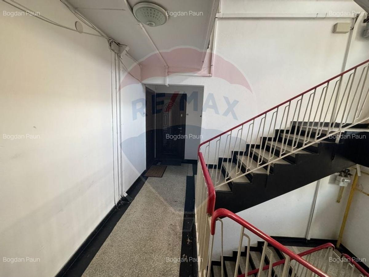 Apartament de vanzare cu 2 camere in zona Cornisa Bistritei - 11