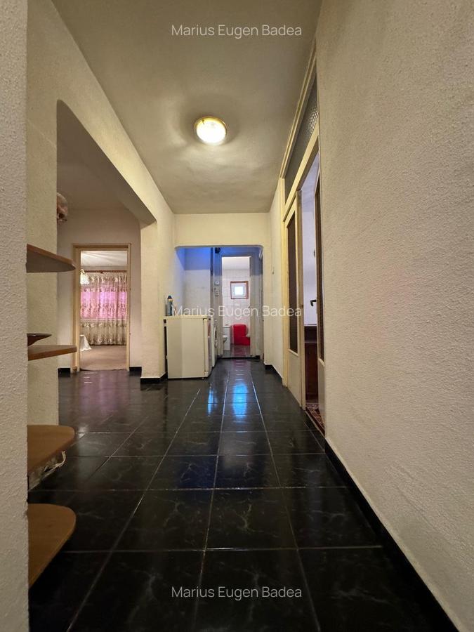 Apartament cu 4 camere decomandat în Sebastian - 8